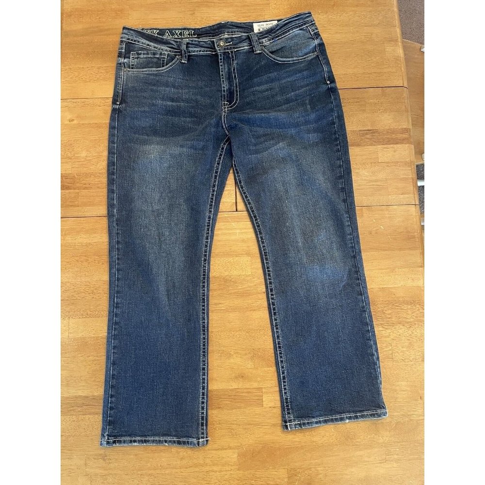 Jeans~Men's~Sz‎ 36x30(29)~TK Axel Slim Boot Cut~Med Wash Denim~Preowned